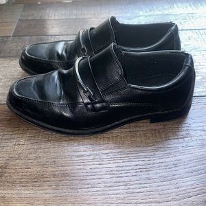 Max & Jake size 3 boys dress shoes